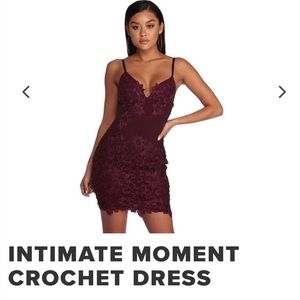 Size 4 Windsor dress. Perfect for a wedding guest!